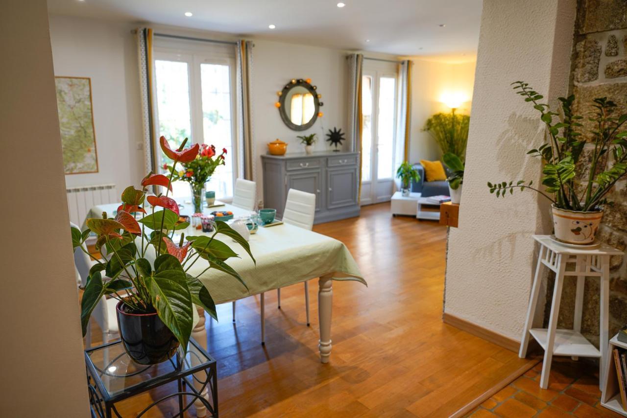 Bed and Breakfast Aux Peupliers Le Malzieu-Ville Экстерьер фото